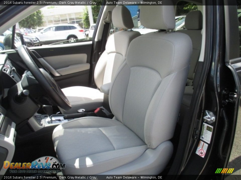 2016 Subaru Forester 2.5i Premium Dark Gray Metallic / Gray Photo #10
