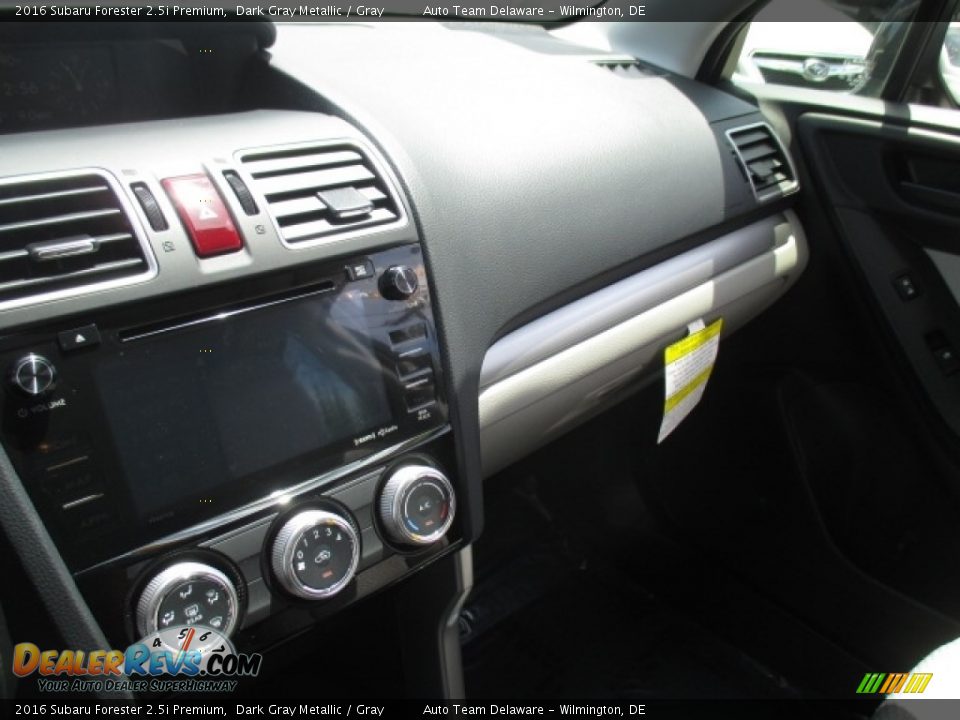 2016 Subaru Forester 2.5i Premium Dark Gray Metallic / Gray Photo #17