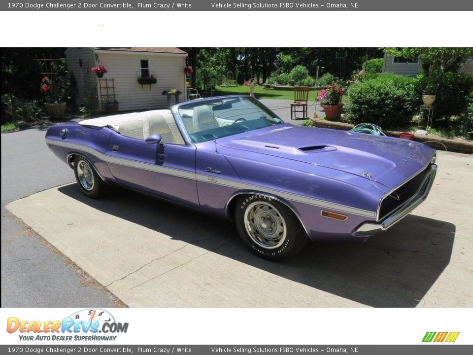 1970 Dodge Challenger 2 Door Convertible Plum Crazy / White Photo #3