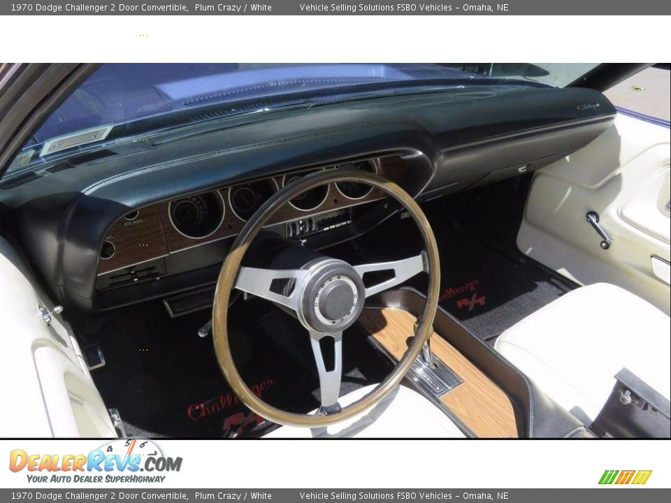 Dashboard of 1970 Dodge Challenger 2 Door Convertible Photo #7