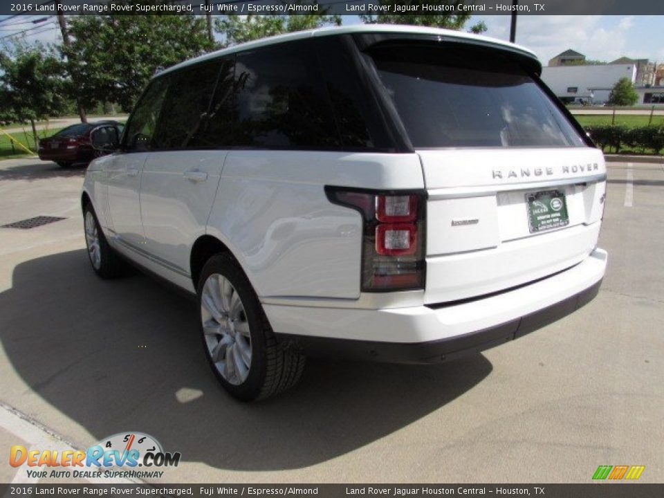 2016 Land Rover Range Rover Supercharged Fuji White / Espresso/Almond Photo #7
