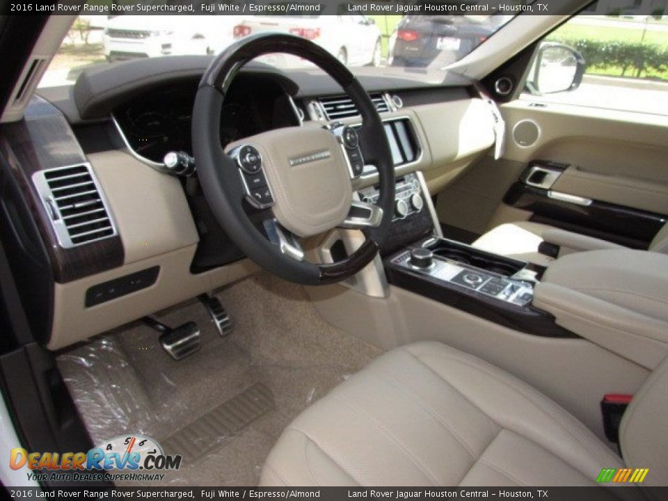 2016 Land Rover Range Rover Supercharged Fuji White / Espresso/Almond Photo #14