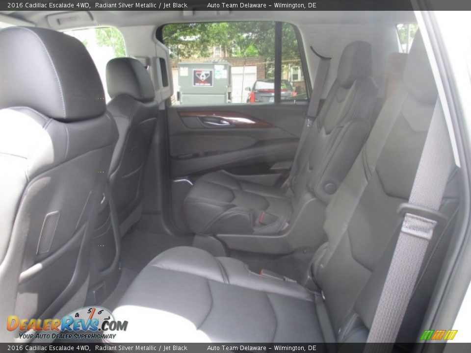 2016 Cadillac Escalade 4WD Radiant Silver Metallic / Jet Black Photo #11