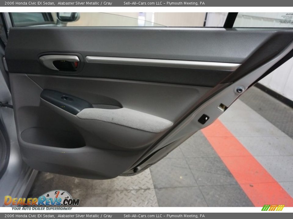 2006 Honda Civic EX Sedan Alabaster Silver Metallic / Gray Photo #16
