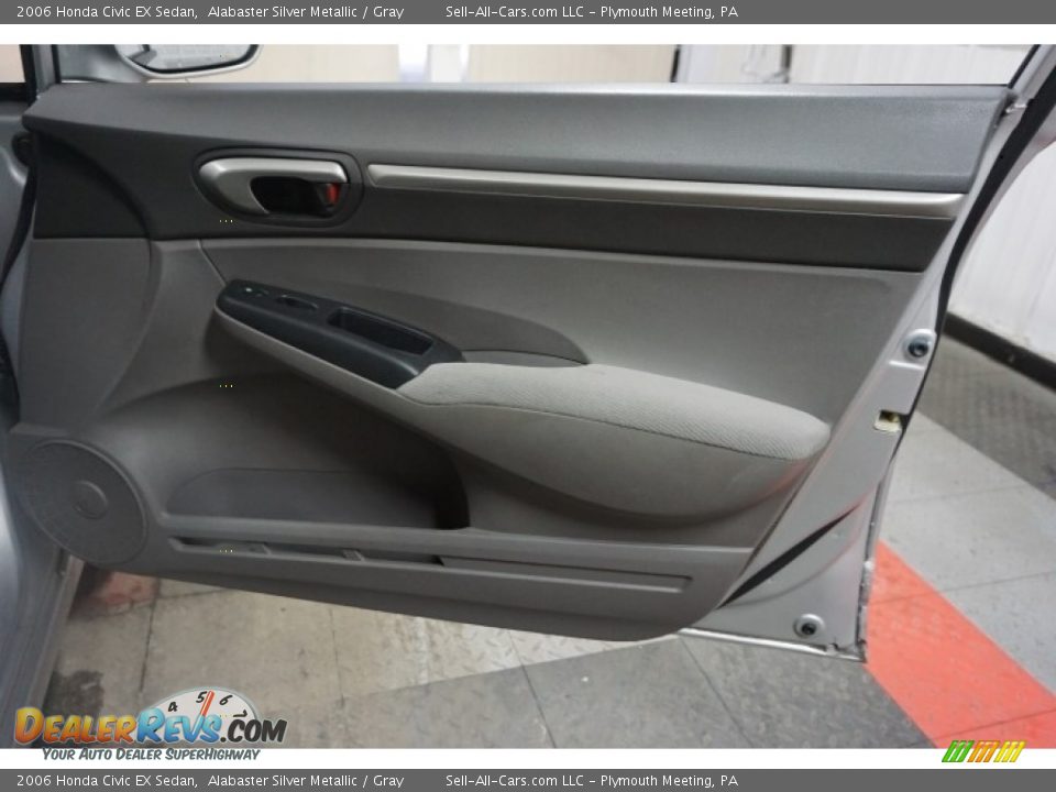 2006 Honda Civic EX Sedan Alabaster Silver Metallic / Gray Photo #17