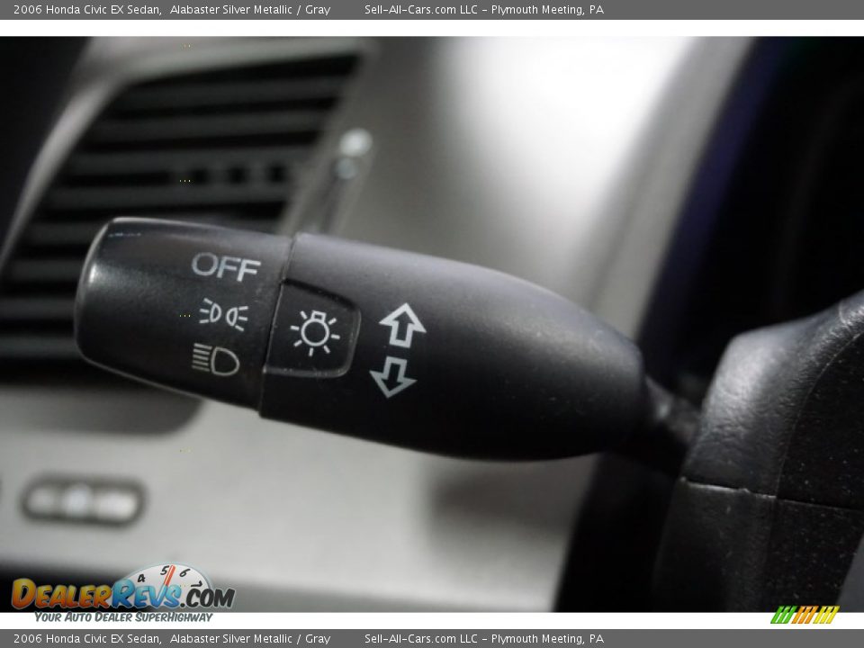 2006 Honda Civic EX Sedan Alabaster Silver Metallic / Gray Photo #30