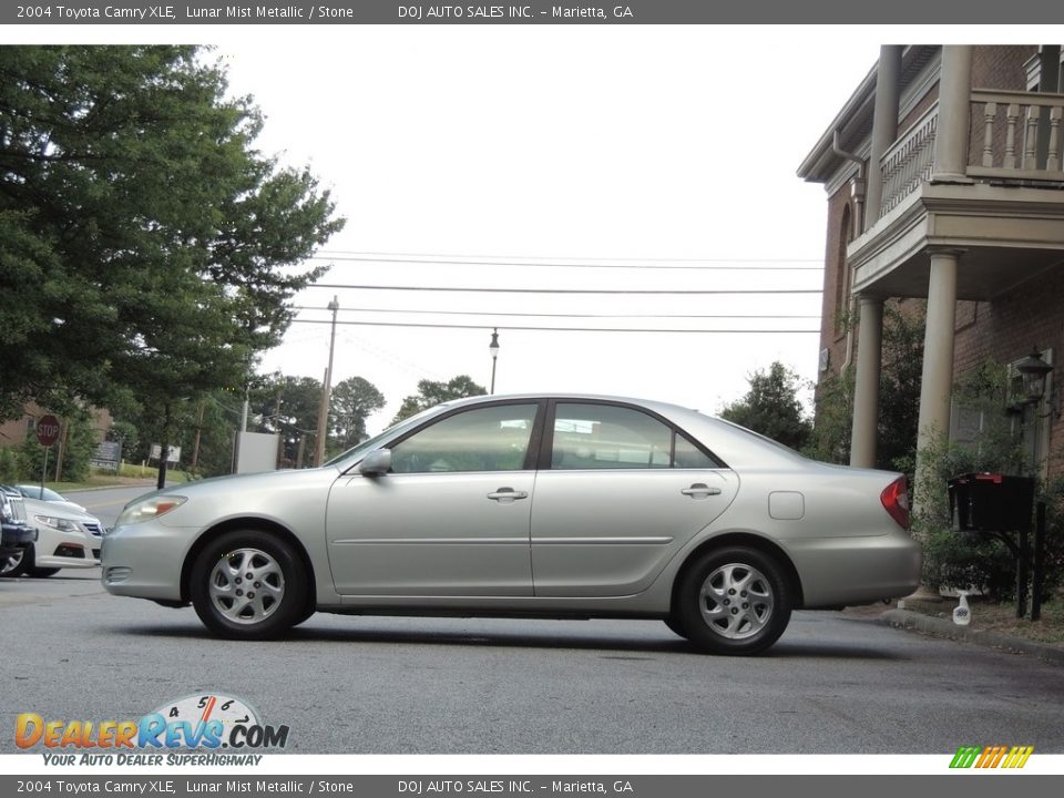 2004 Toyota Camry XLE Lunar Mist Metallic / Stone Photo #5