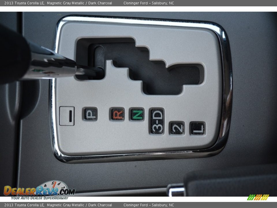 2013 Toyota Corolla LE Magnetic Gray Metallic / Dark Charcoal Photo #19