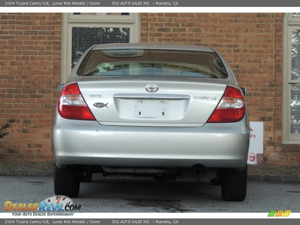 2004 Toyota Camry XLE Lunar Mist Metallic / Stone Photo #7