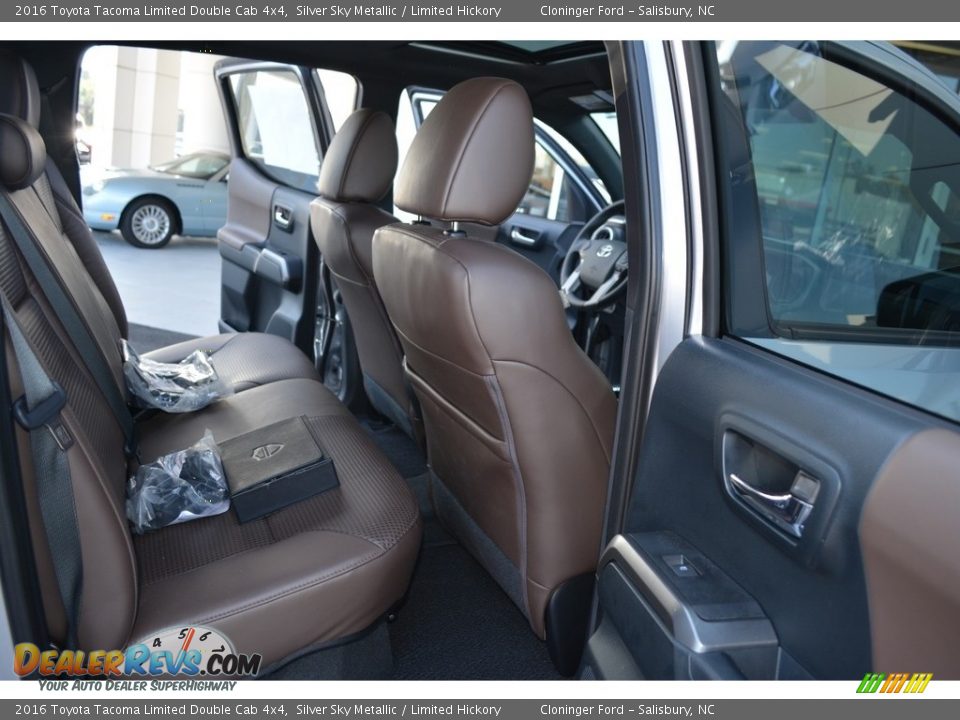 Rear Seat of 2016 Toyota Tacoma Limited Double Cab 4x4 Photo #15