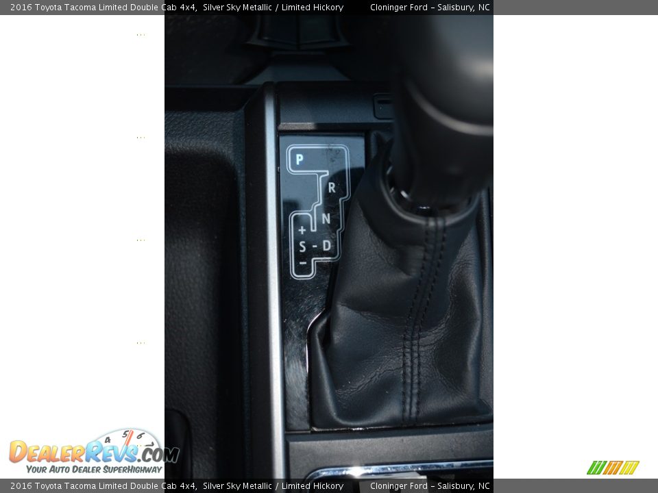 2016 Toyota Tacoma Limited Double Cab 4x4 Shifter Photo #23