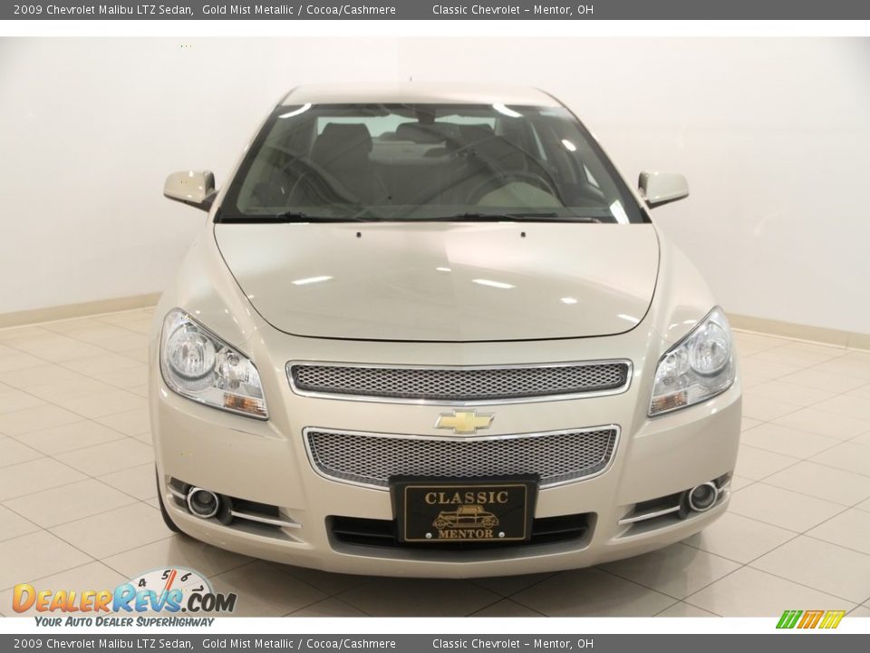 2009 Chevrolet Malibu LTZ Sedan Gold Mist Metallic / Cocoa/Cashmere Photo #2