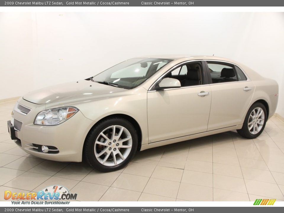 2009 Chevrolet Malibu LTZ Sedan Gold Mist Metallic / Cocoa/Cashmere Photo #3