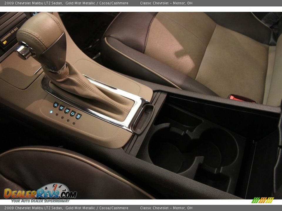 2009 Chevrolet Malibu LTZ Sedan Gold Mist Metallic / Cocoa/Cashmere Photo #12