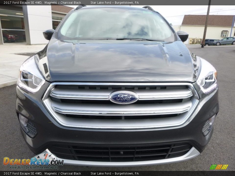 2017 Ford Escape SE 4WD Magnetic / Charcoal Black Photo #2
