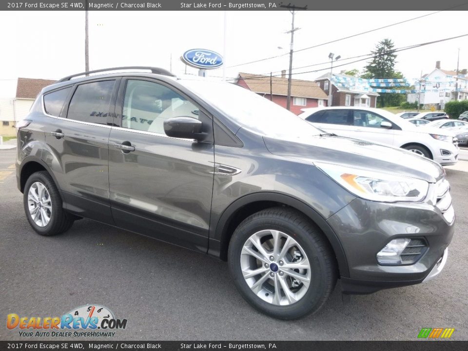 2017 Ford Escape SE 4WD Magnetic / Charcoal Black Photo #3