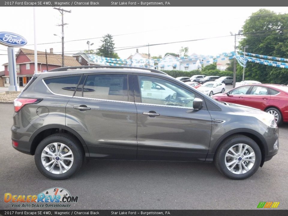2017 Ford Escape SE 4WD Magnetic / Charcoal Black Photo #4