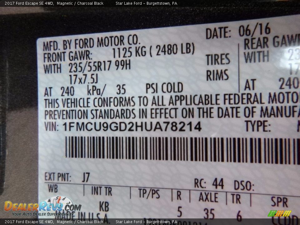 2017 Ford Escape SE 4WD Magnetic / Charcoal Black Photo #14