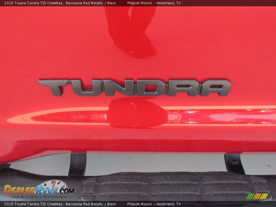2016 Toyota Tundra TSS CrewMax Barcelona Red Metallic / Black Photo #15