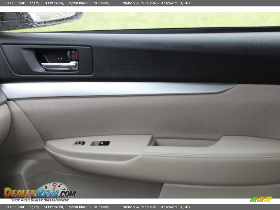 2014 Subaru Legacy 2.5i Premium Crystal Black Silica / Ivory Photo #27