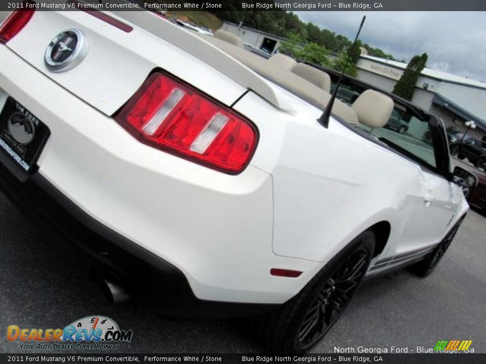2011 Ford Mustang V6 Premium Convertible Performance White / Stone Photo #31