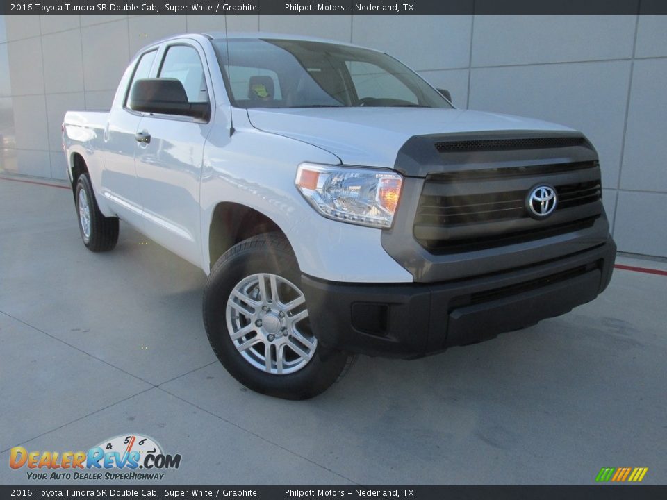 Front 3/4 View of 2016 Toyota Tundra SR Double Cab Photo #2