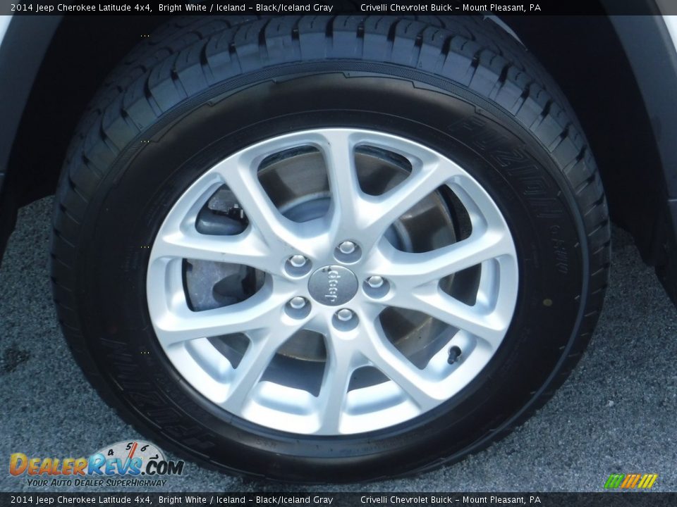 2014 Jeep Cherokee Latitude 4x4 Bright White / Iceland - Black/Iceland Gray Photo #3