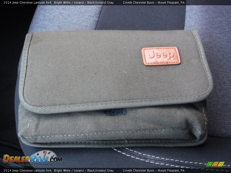 2014 Jeep Cherokee Latitude 4x4 Bright White / Iceland - Black/Iceland Gray Photo #32