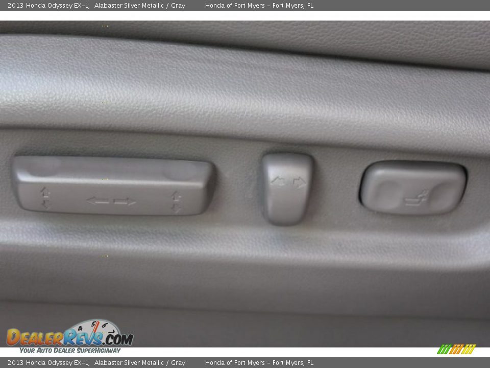 2013 Honda Odyssey EX-L Alabaster Silver Metallic / Gray Photo #10
