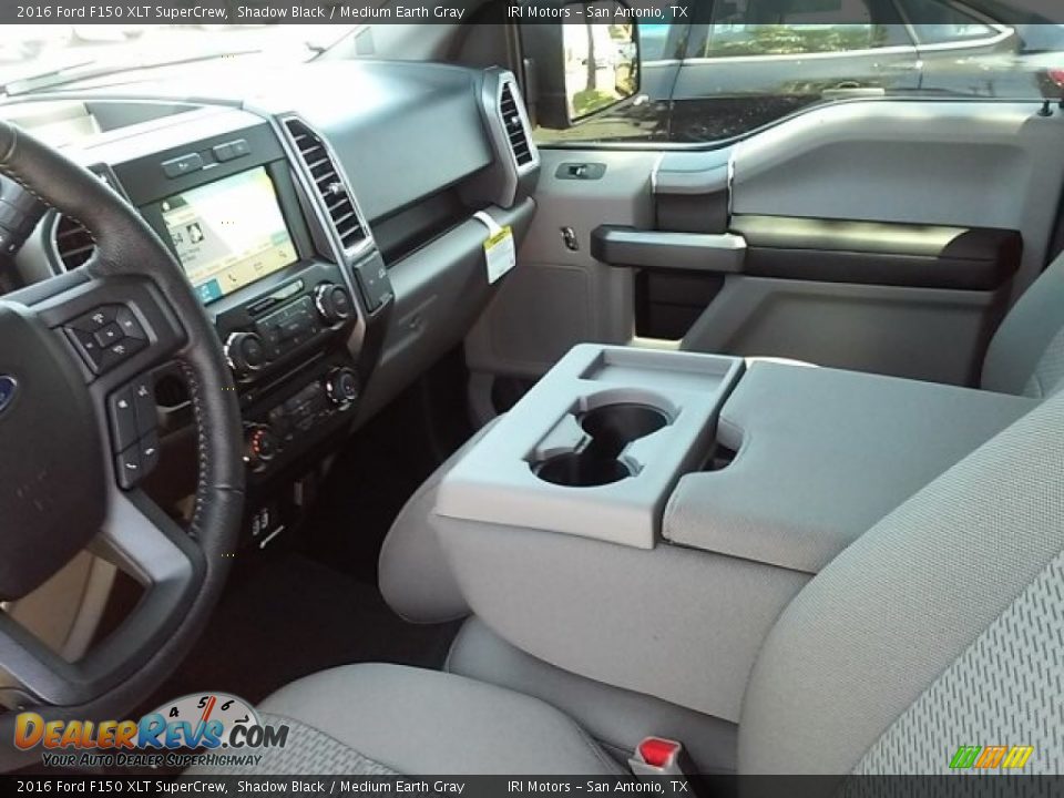 2016 Ford F150 XLT SuperCrew Shadow Black / Medium Earth Gray Photo #19