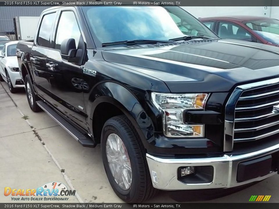2016 Ford F150 XLT SuperCrew Shadow Black / Medium Earth Gray Photo #22