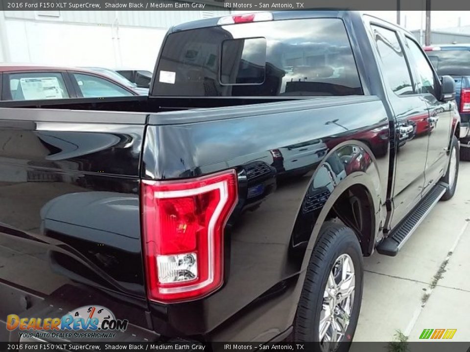 2016 Ford F150 XLT SuperCrew Shadow Black / Medium Earth Gray Photo #27