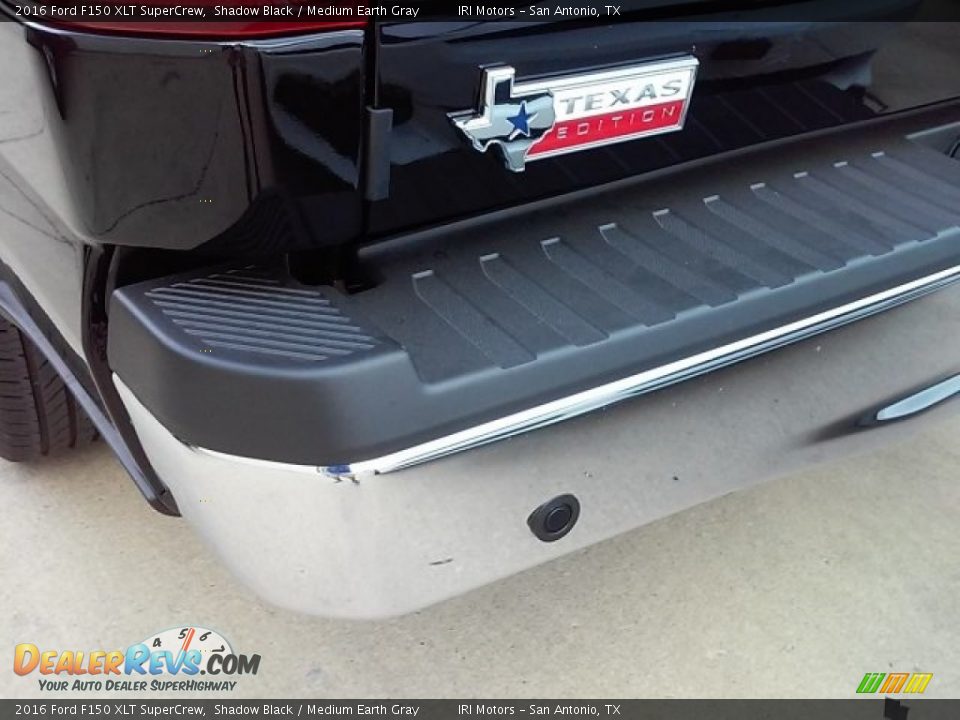 2016 Ford F150 XLT SuperCrew Shadow Black / Medium Earth Gray Photo #30