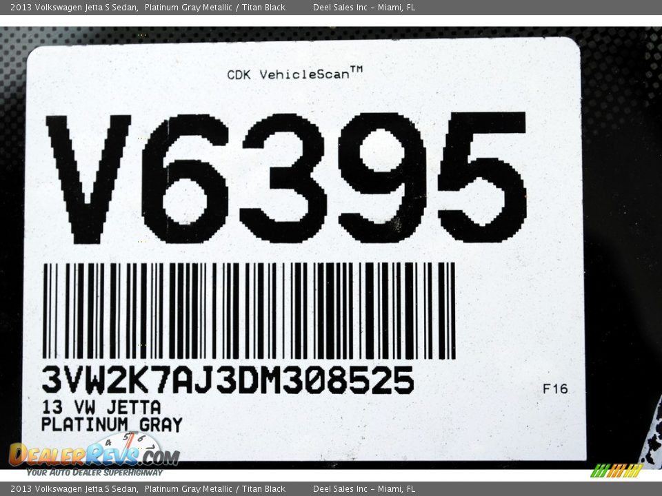 2013 Volkswagen Jetta S Sedan Platinum Gray Metallic / Titan Black Photo #20