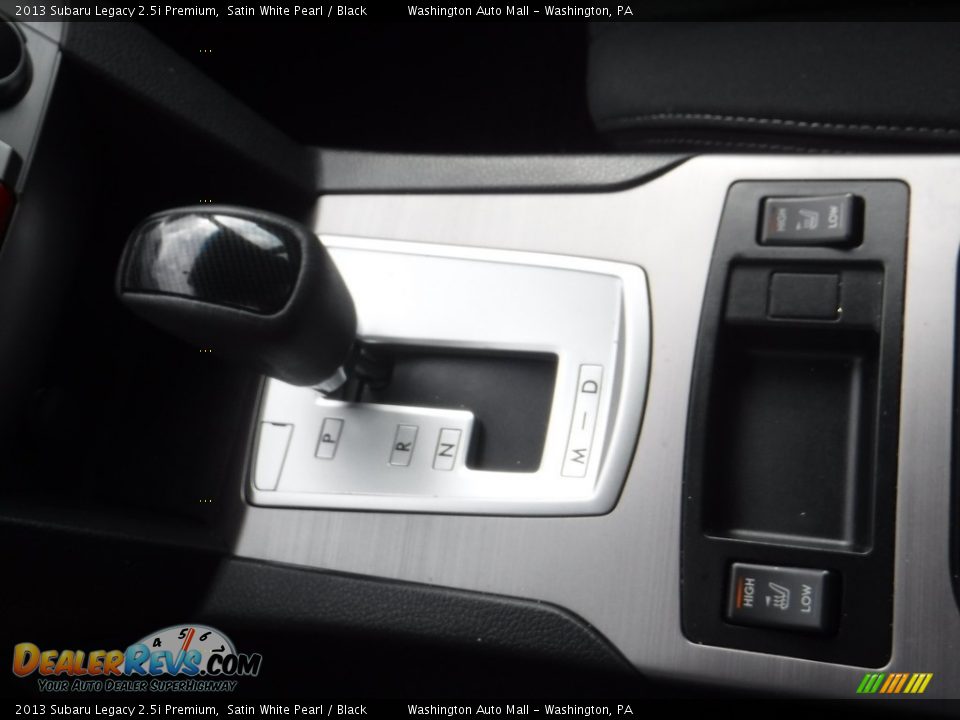 2013 Subaru Legacy 2.5i Premium Satin White Pearl / Black Photo #16