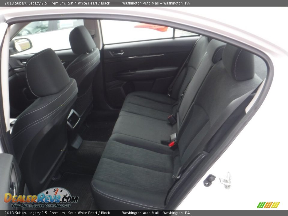 2013 Subaru Legacy 2.5i Premium Satin White Pearl / Black Photo #17