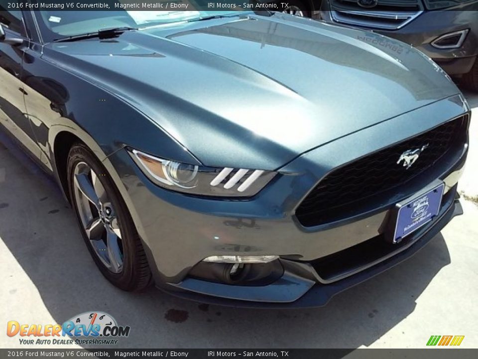 2016 Ford Mustang V6 Convertible Magnetic Metallic / Ebony Photo #6