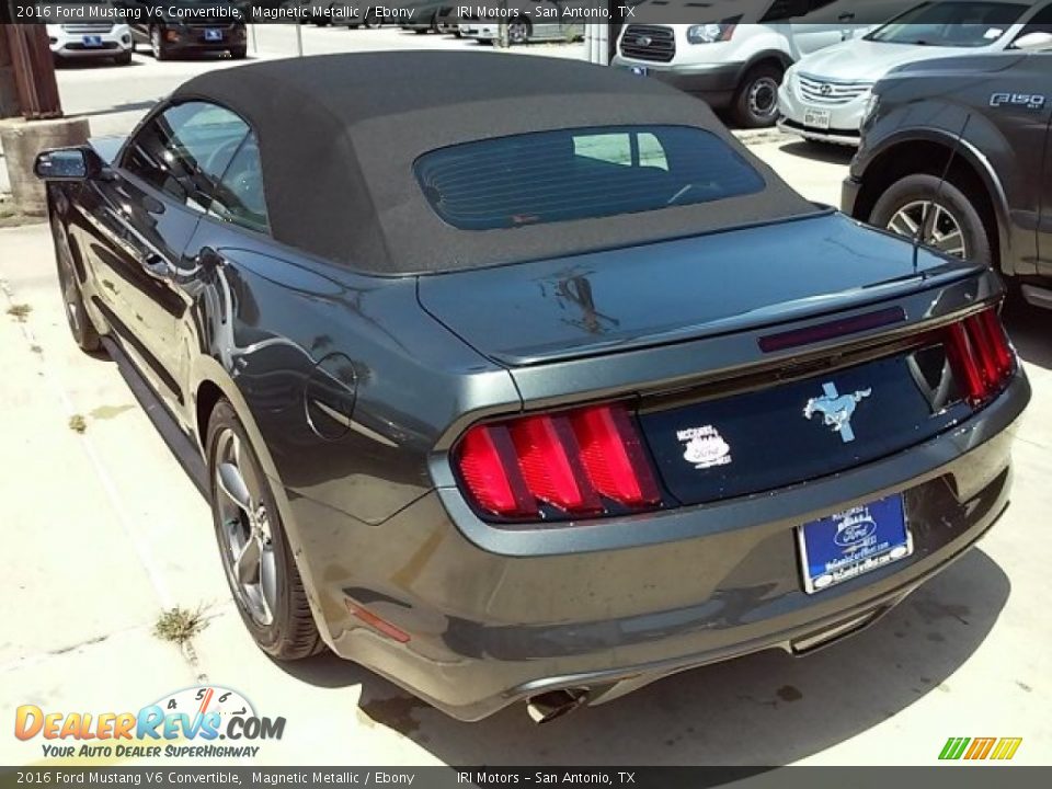 2016 Ford Mustang V6 Convertible Magnetic Metallic / Ebony Photo #9
