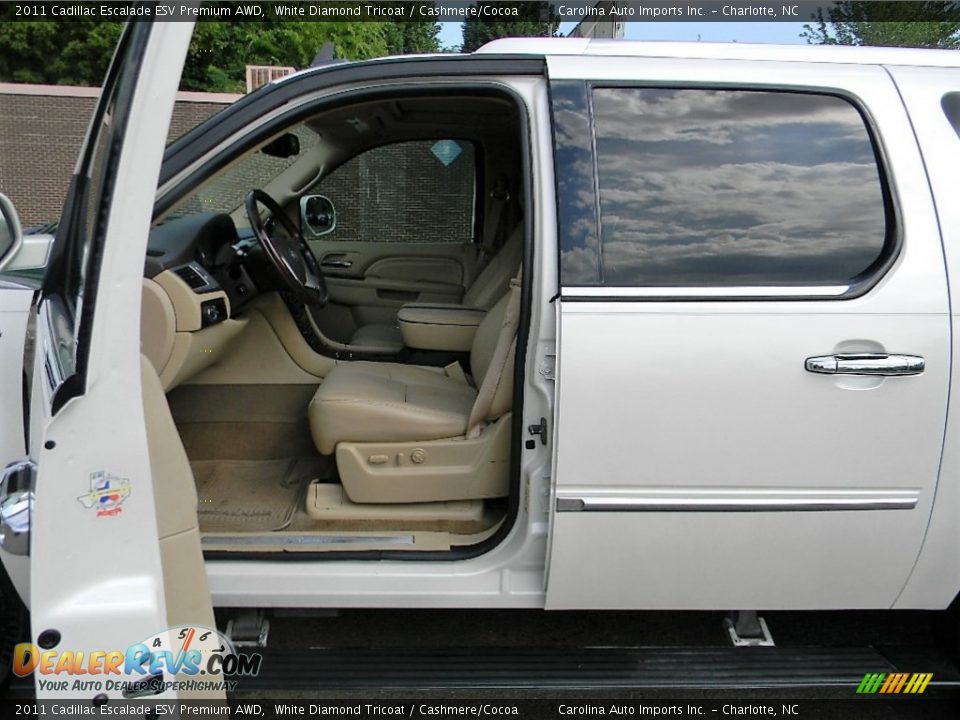 2011 Cadillac Escalade ESV Premium AWD White Diamond Tricoat / Cashmere/Cocoa Photo #17