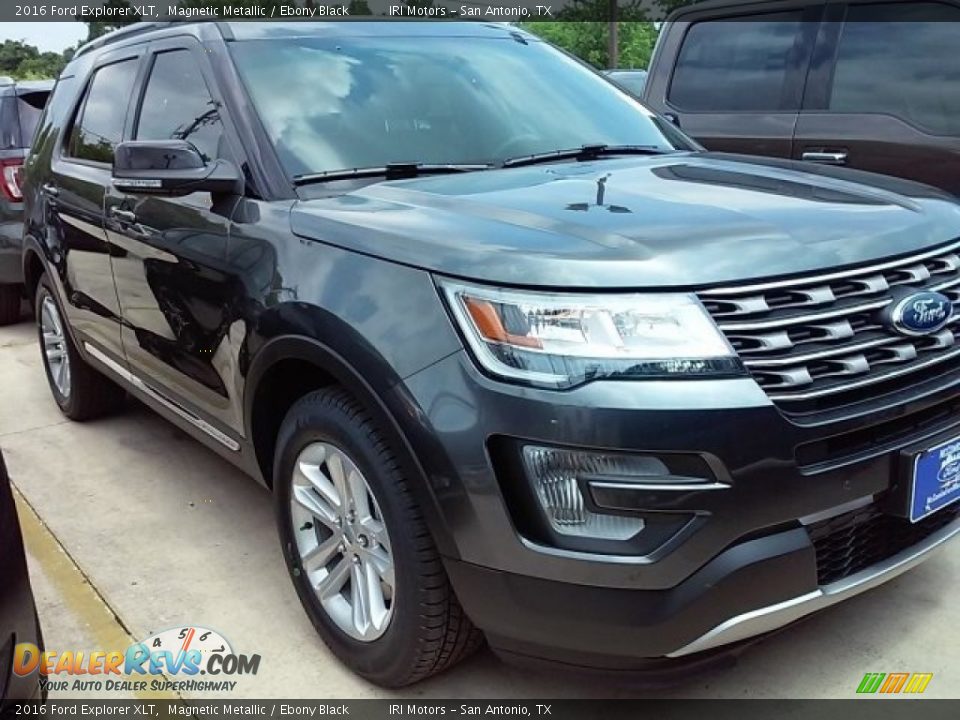 2016 Ford Explorer XLT Magnetic Metallic / Ebony Black Photo #1