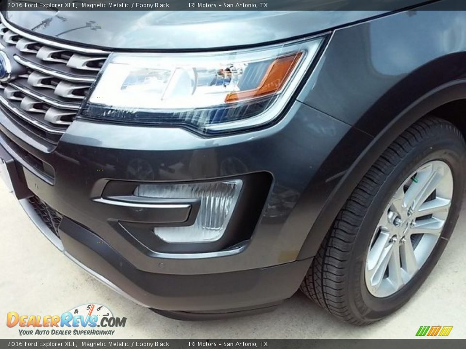 2016 Ford Explorer XLT Magnetic Metallic / Ebony Black Photo #10