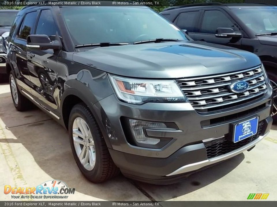 2016 Ford Explorer XLT Magnetic Metallic / Ebony Black Photo #13