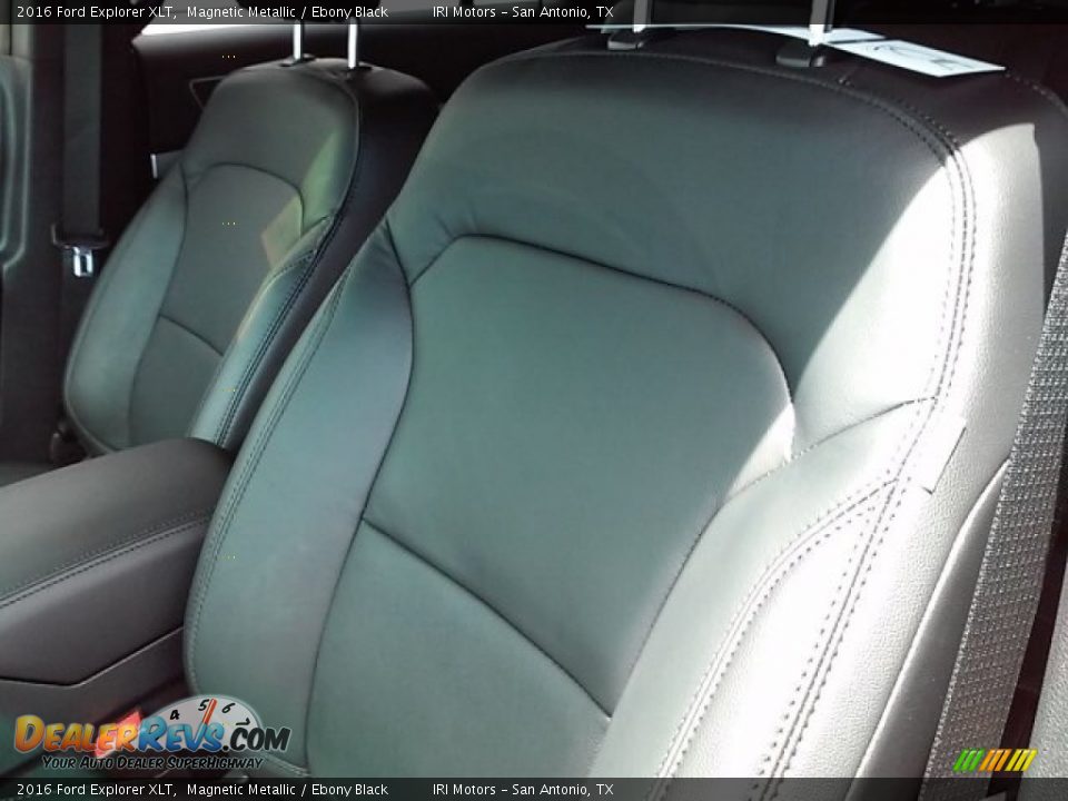2016 Ford Explorer XLT Magnetic Metallic / Ebony Black Photo #14