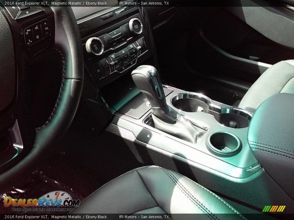 2016 Ford Explorer XLT Magnetic Metallic / Ebony Black Photo #16