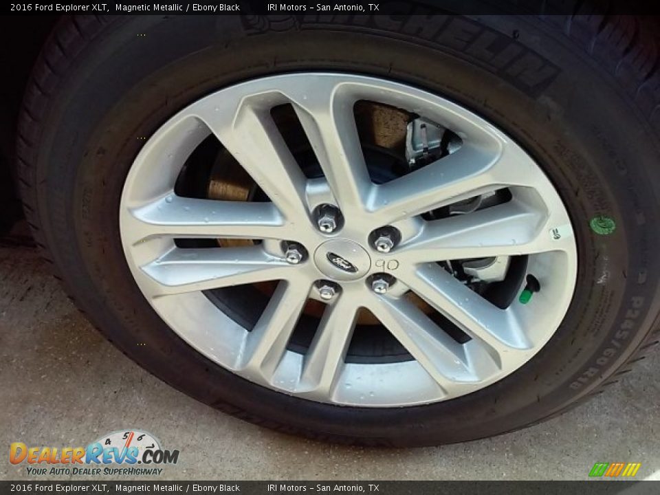 2016 Ford Explorer XLT Magnetic Metallic / Ebony Black Photo #33