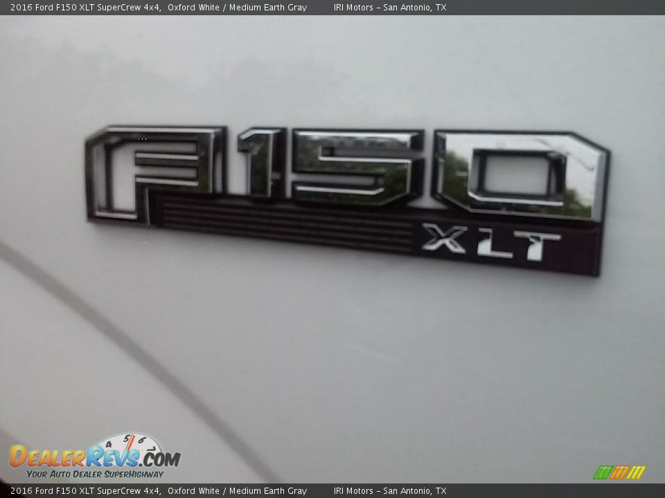 2016 Ford F150 XLT SuperCrew 4x4 Oxford White / Medium Earth Gray Photo #31