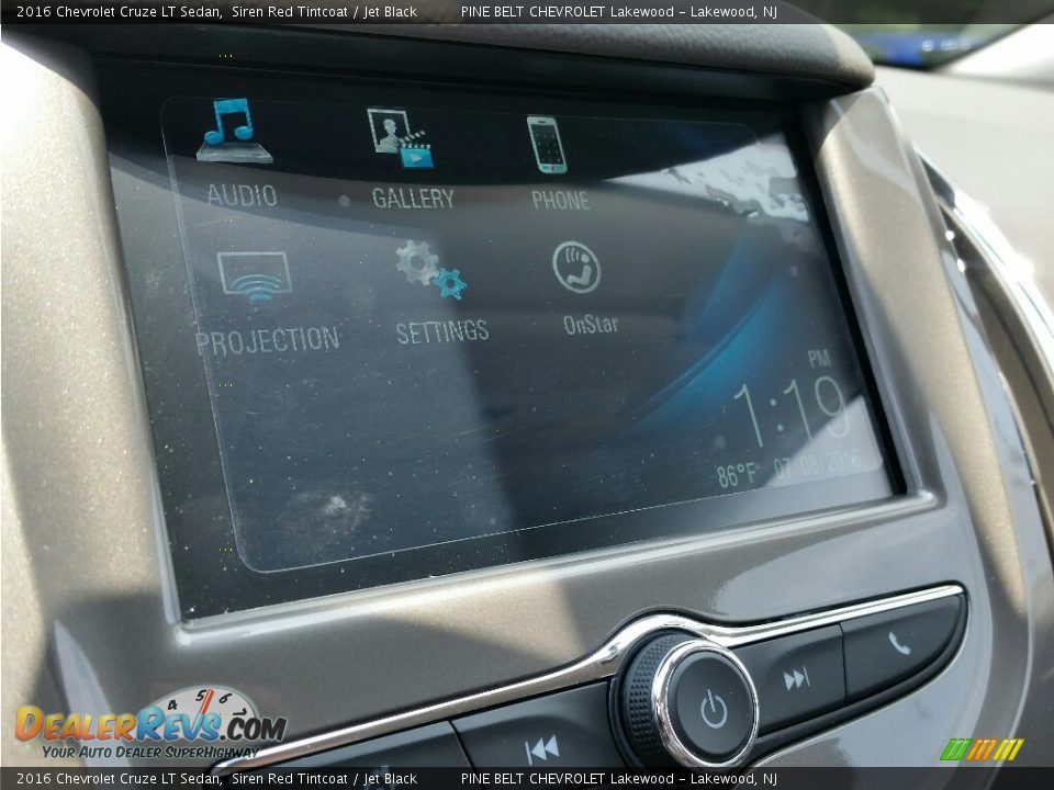 2016 Chevrolet Cruze LT Sedan Siren Red Tintcoat / Jet Black Photo #9