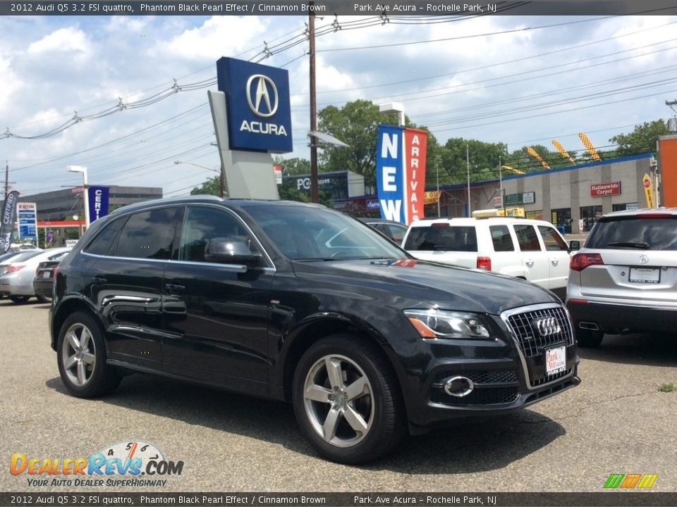 2012 Audi Q5 3.2 FSI quattro Phantom Black Pearl Effect / Cinnamon Brown Photo #1