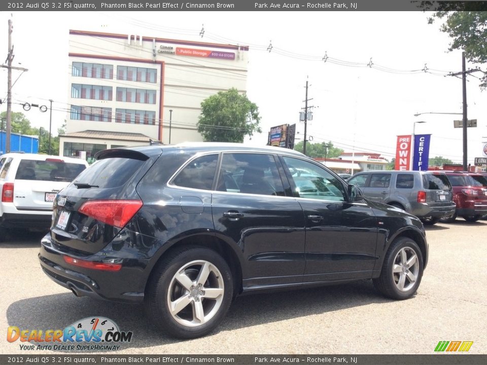 2012 Audi Q5 3.2 FSI quattro Phantom Black Pearl Effect / Cinnamon Brown Photo #3