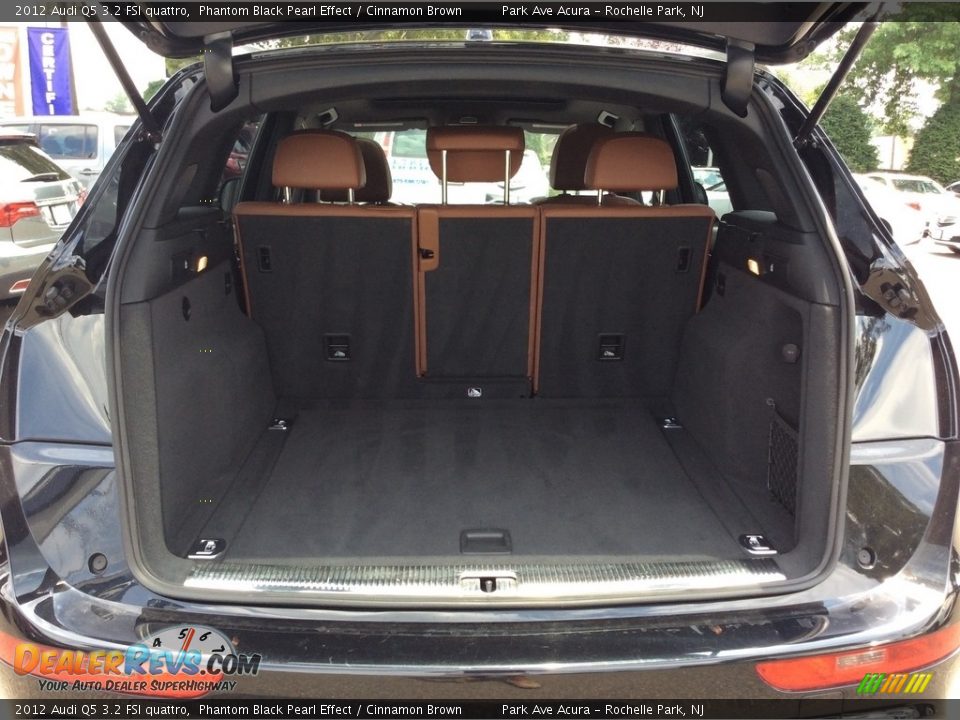 2012 Audi Q5 3.2 FSI quattro Phantom Black Pearl Effect / Cinnamon Brown Photo #22
